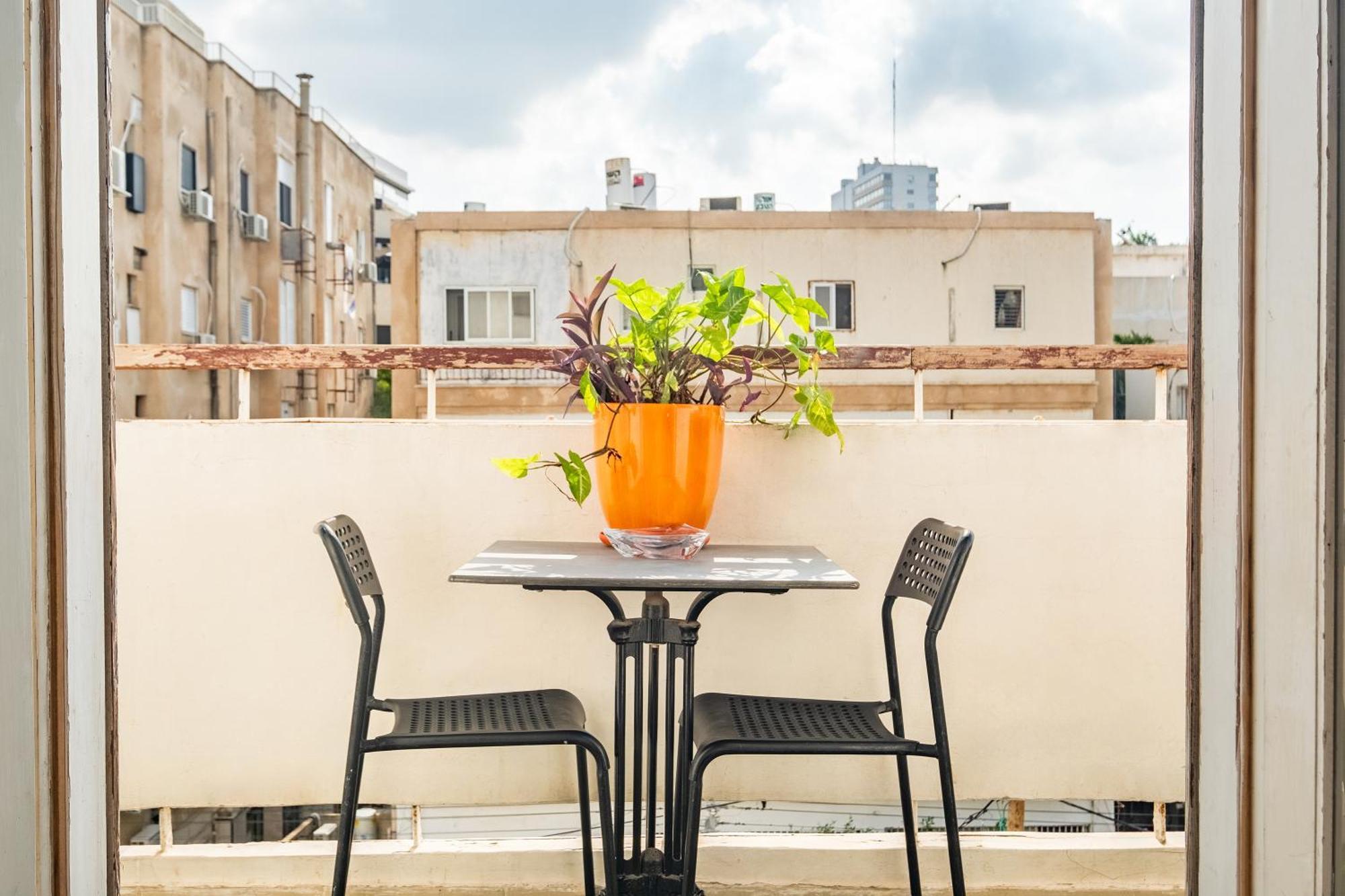 Premium 1Bd Apartment Near The Beach W/Balcony Tel Aviv Buitenkant foto