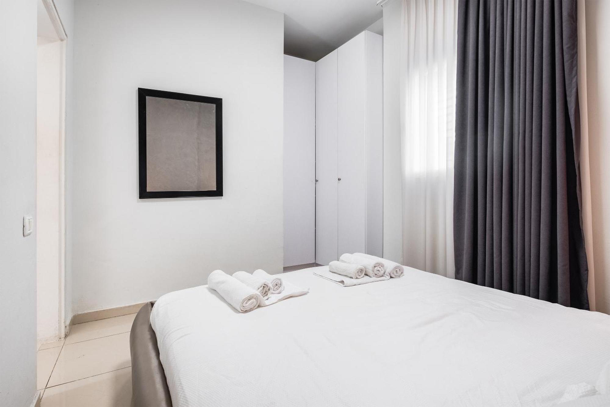 Premium 1Bd Apartment Near The Beach W/Balcony Tel Aviv Buitenkant foto