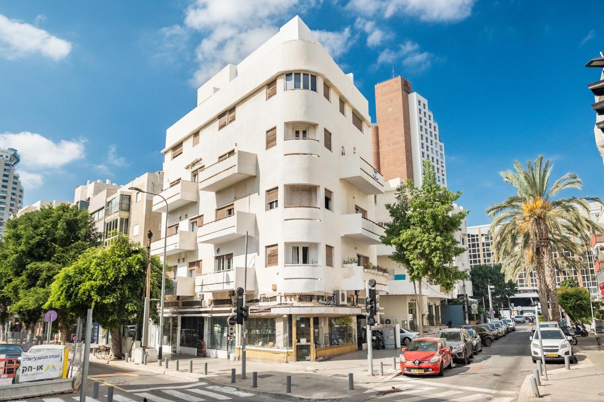 Premium 1Bd Apartment Near The Beach W/Balcony Tel Aviv Buitenkant foto